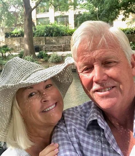 lorrie morgan spouse|Lorrie Morgan Bio, Wiki, Age, Spouse, Children,。